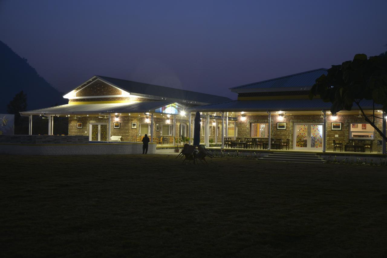 Four Banyans Spirit & Nature Resort Rāipur Exterior foto
