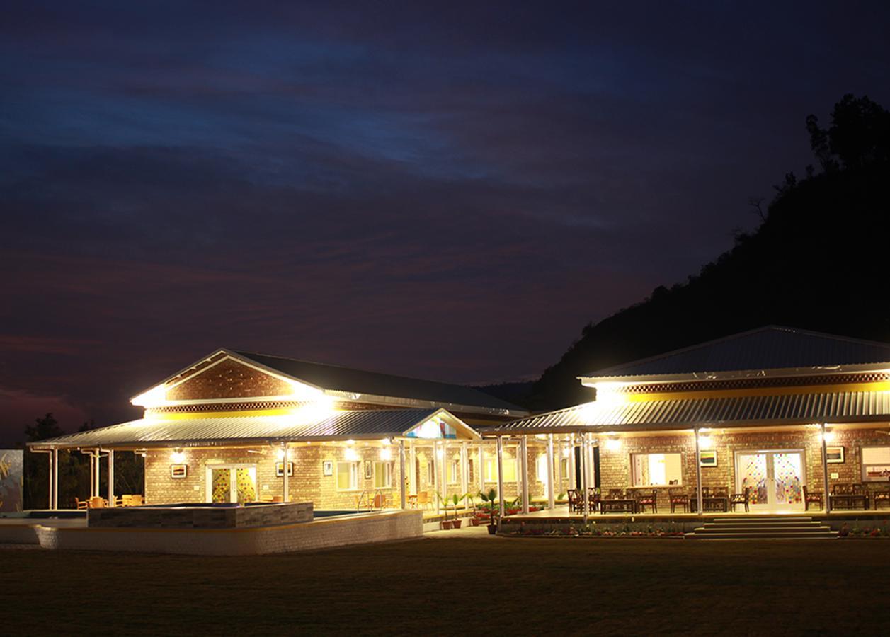 Four Banyans Spirit & Nature Resort Rāipur Exterior foto